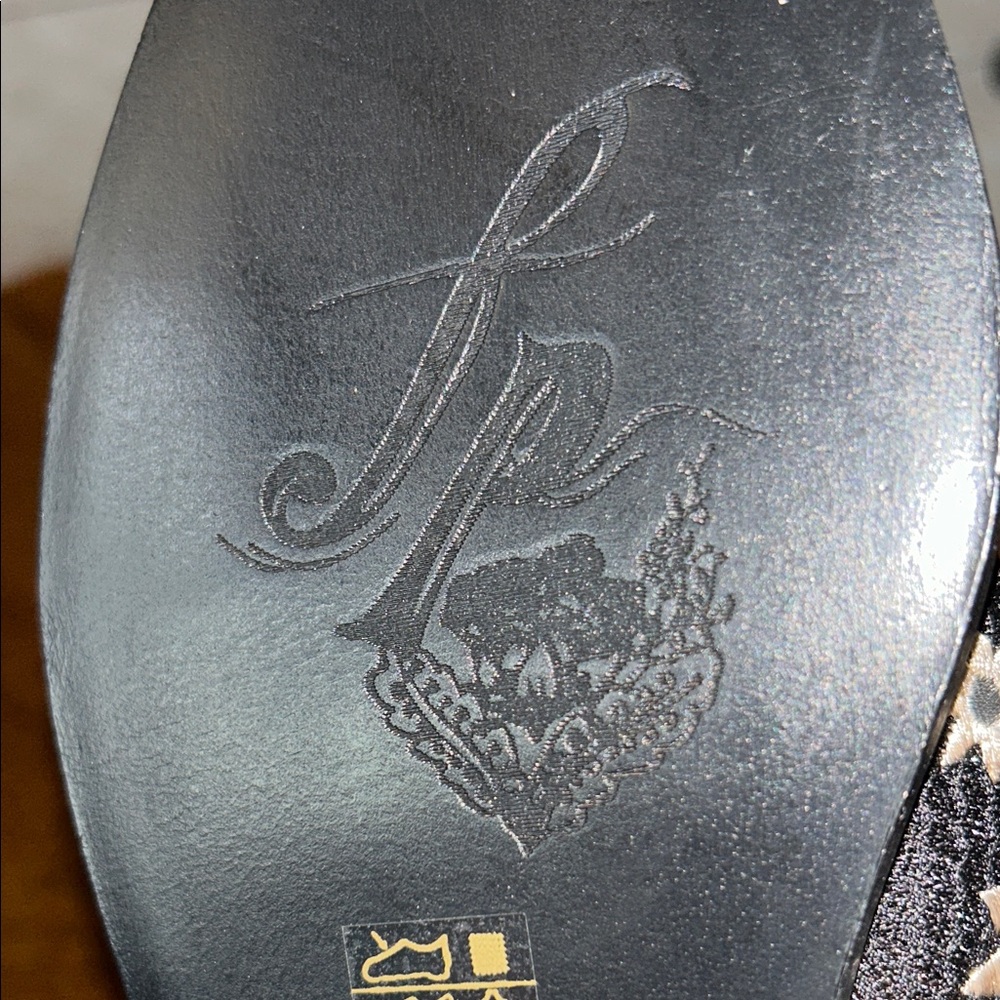 Free People Black and White Star Mules - Picture 4 of 7